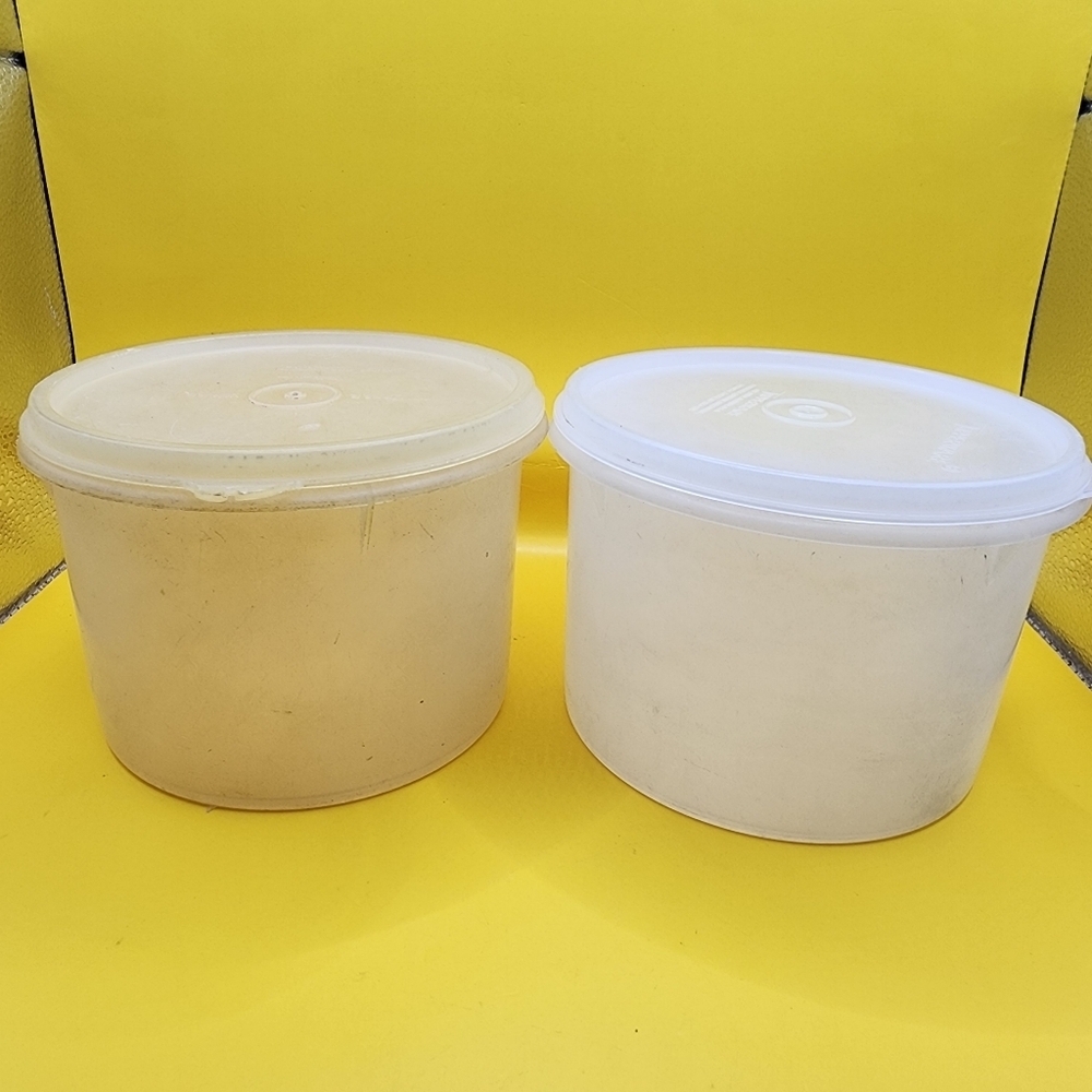 Tupperware Vintage Round Containers Food Storage Canister